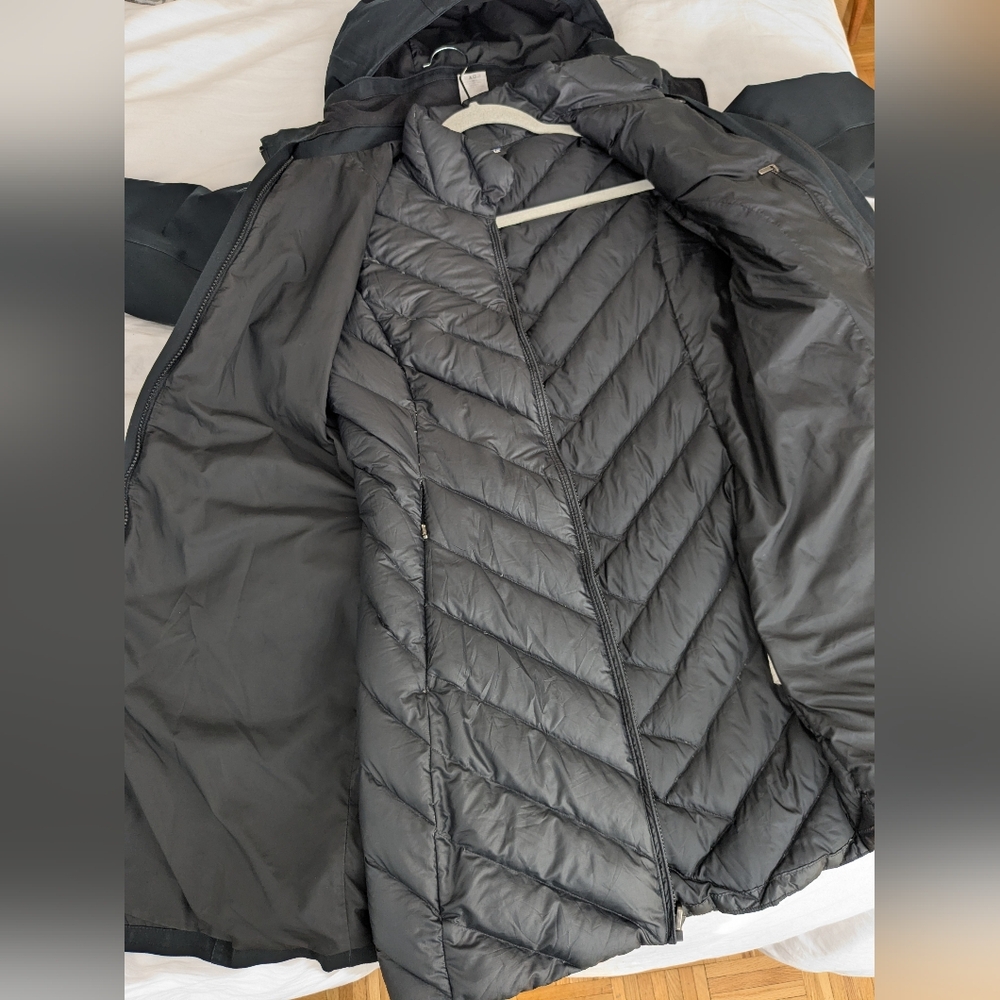 Patagonia Black Double Layer Women's Coat - Picture 6 of 8